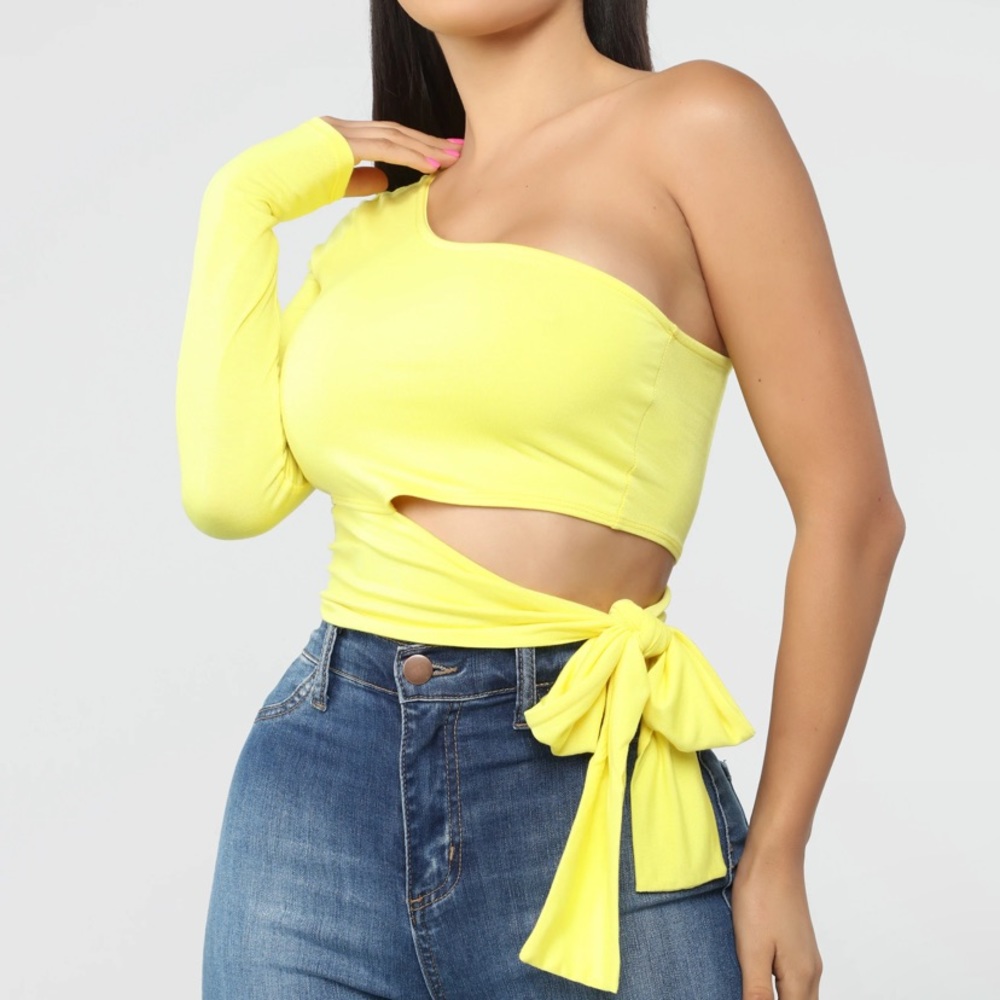 FASHIONNOVA Heart Holder One Shoulder Top!